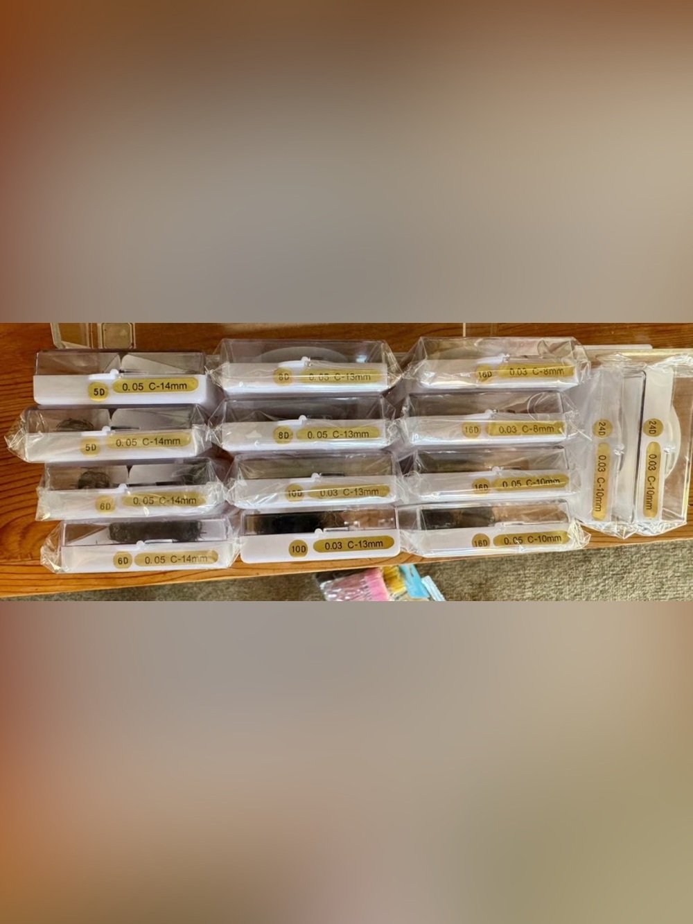 HUGE high quality lash supply lot - Picture 6 of 11
